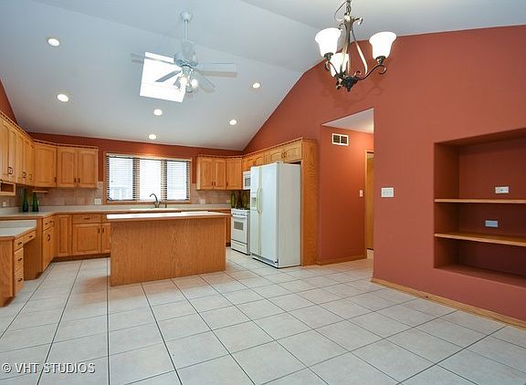 5th image of 18306 Cottonwood Dr