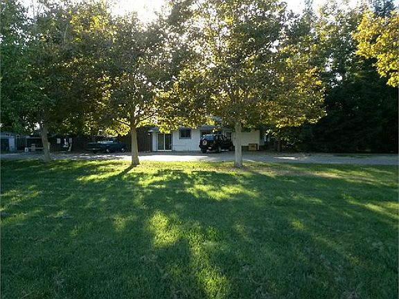 3rd image of 5356 Dixon Ave W