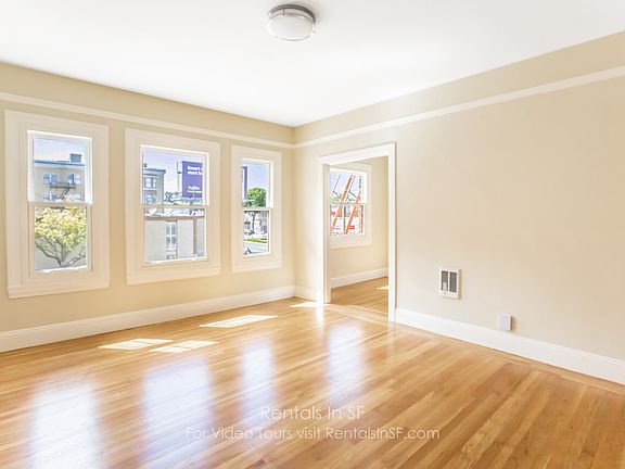 3rd image of 3146 Divisadero St APT 103