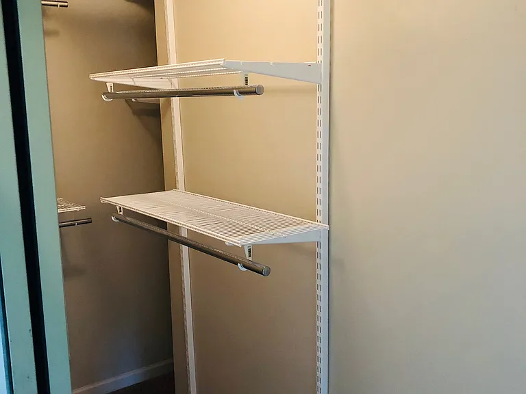 8225 Ripple Rdg — Photo 11