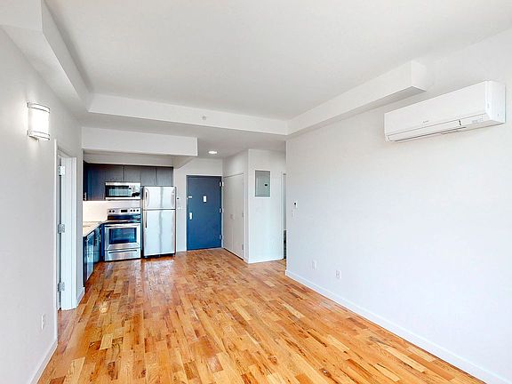 5th image of 15 Somers St #H