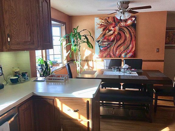 Kitchen to dining room