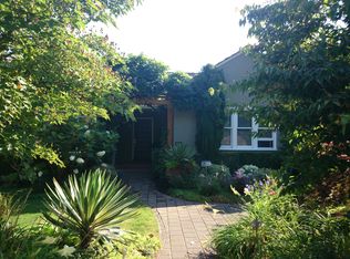 830 W Etruria St, Seattle, WA 98119