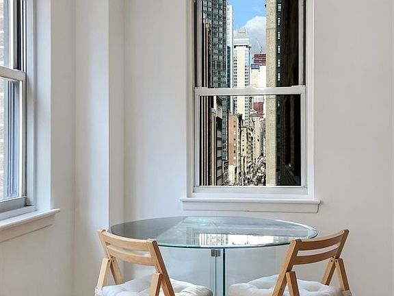 3rd image of 139 E 33rd St APT 11H