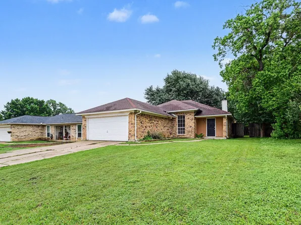 313 Sunnyview Dr, Mansfield, TX 76063