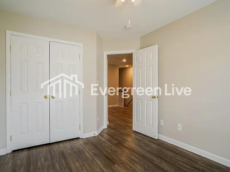 4802 Tanglewood Oaks St — Photo 13