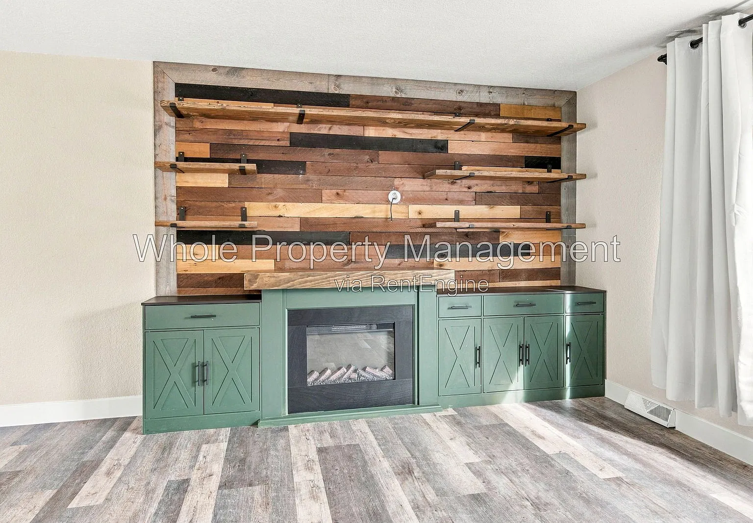 3 bed, 2.0 bath, 1296 sqft, $2,800 — Photo 4