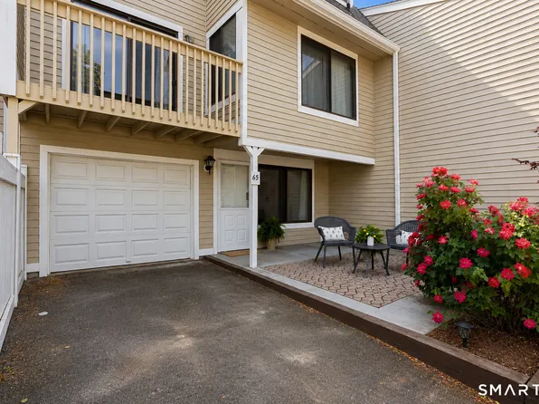 65 Peddlars Drive #65, Branford, CT 06405