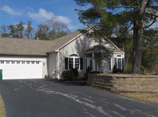 37 Sterling Blvd, Plymouth, MA 02360