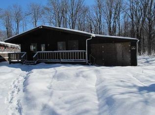 107 Jeffery Rd, Acme, PA 15610