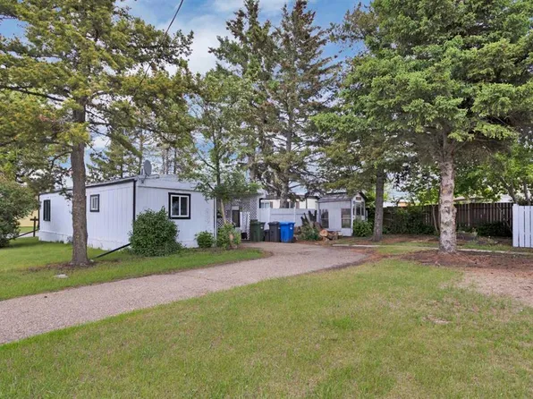 4715 W 46th St, Innisfail, AB T4G 1N9