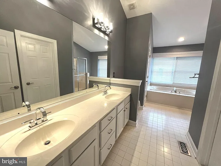523 Dallam Ct #2 — Photo 20