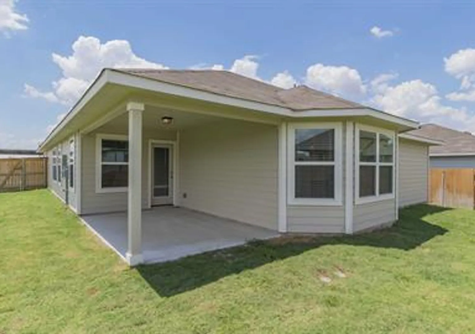 204 Rollingwood Dr San Marcos, TX 78666 — Photo 2