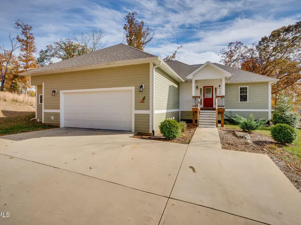 296 Allenwood Dr, Surgoinsville, TN 37873