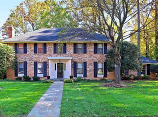 6620 Goldsboro Rd, Falls Church, VA 22042