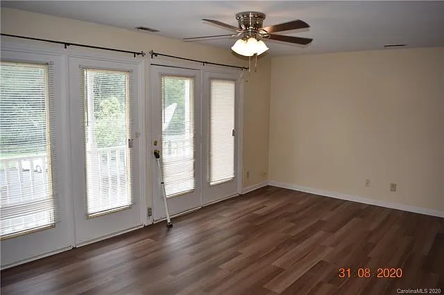 6133 Meadow Rose Ln — Photo 9