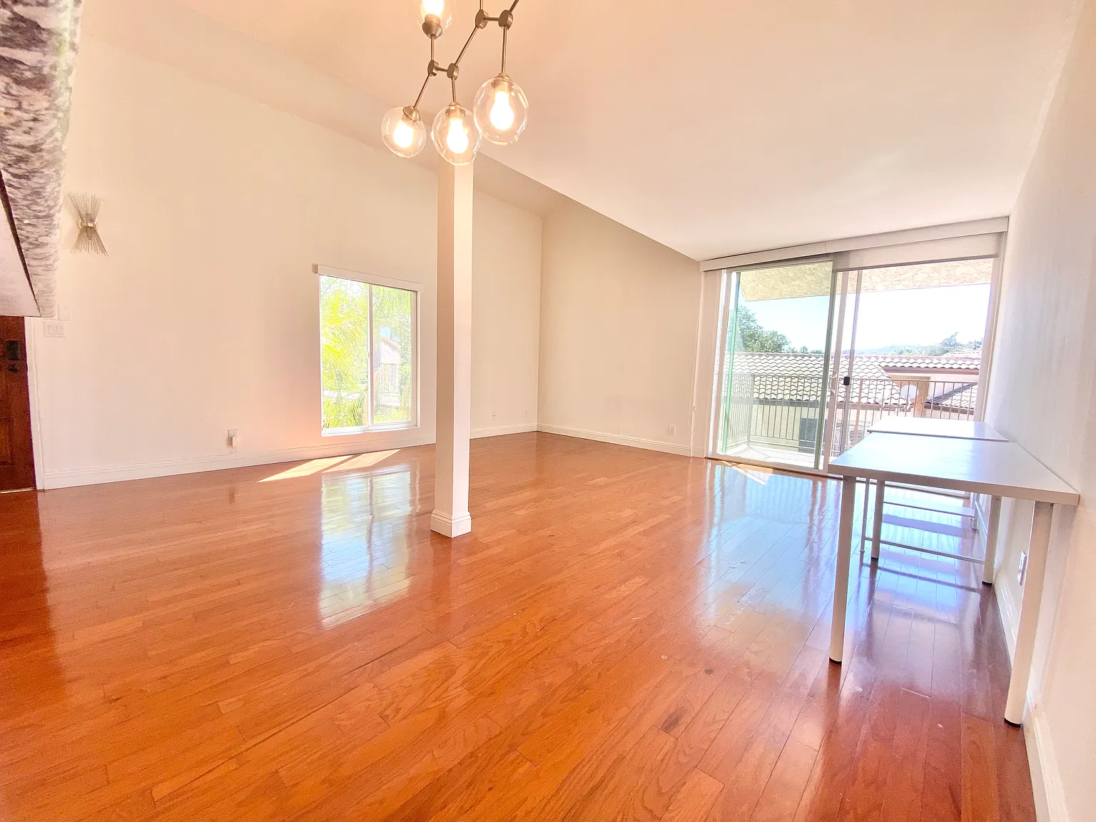 23401 Park Sorrento — Photo 2
