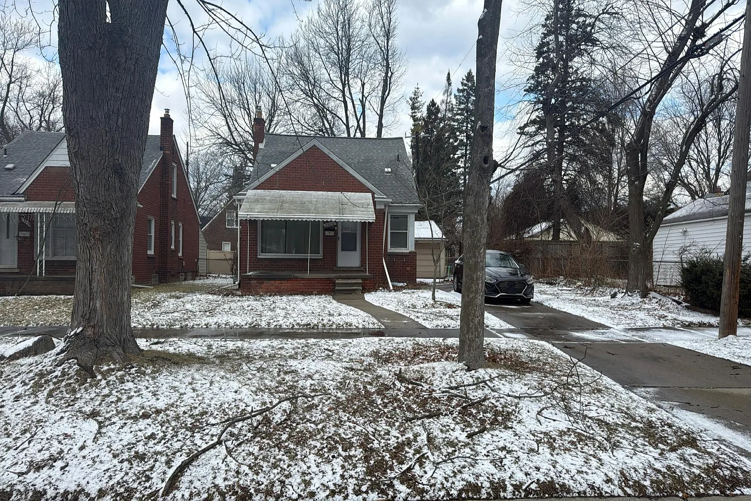 23230 Tireman St photo 1