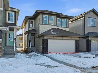 4020 207th St NW, Edmonton, AB T6M 1R7