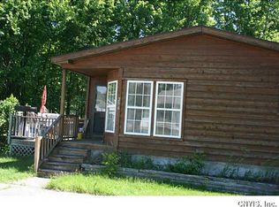 294 Lee St, Cape Vincent, NY 13618