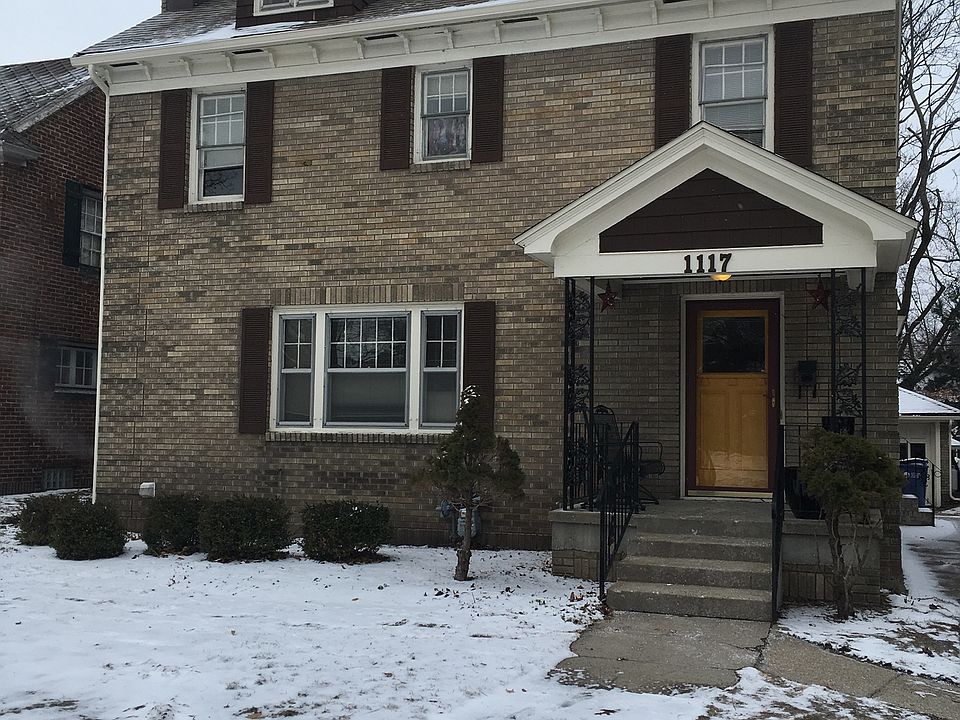 1st image of 1117 Iroquois Dr SE