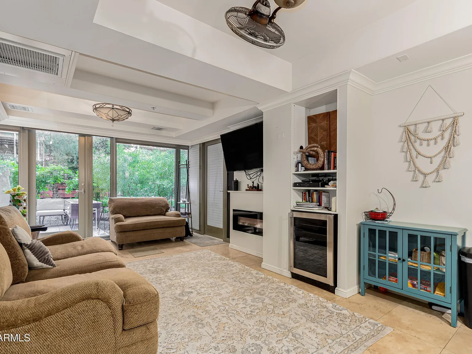 1 bed, 702 sqft, $3,300 — Photo 4