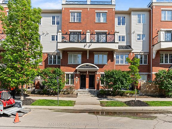 2nd image of 39 Hays Blvd #3