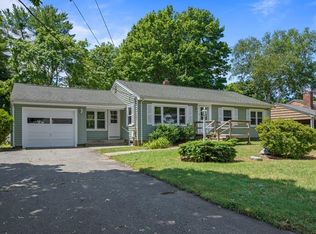 5 Kenneth St, Lakeville, MA 02347