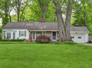4720 W 210th St, Fairview Park, OH
