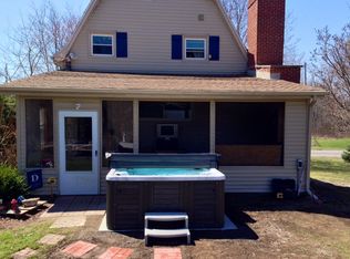 3353 Hess Rd, Lockport, NY 14094