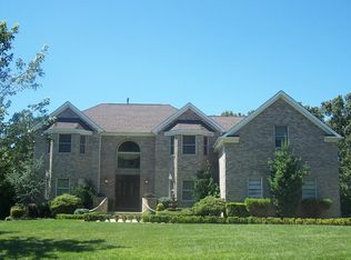 81 Arizona Ave, Old Bridge, NJ 08857