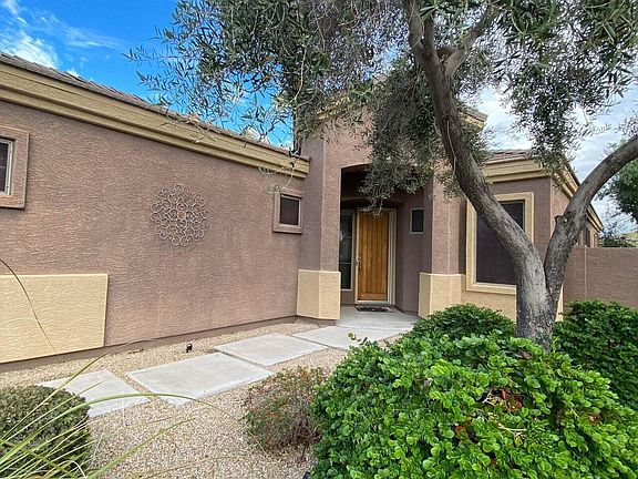 3rd image of 6867 S Pinehurst Dr