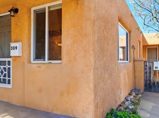 309 & 311 Madison St NE, Albuquerque, NM 87108
