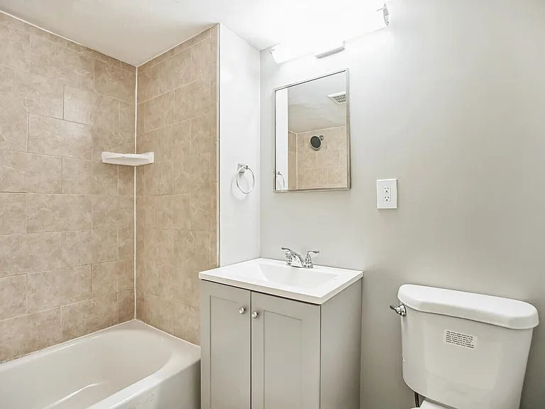 3415 N Sydenham St #B2 — Photo 9