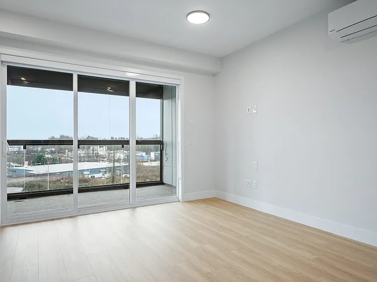 34395 Gladys Ave — Photo 14