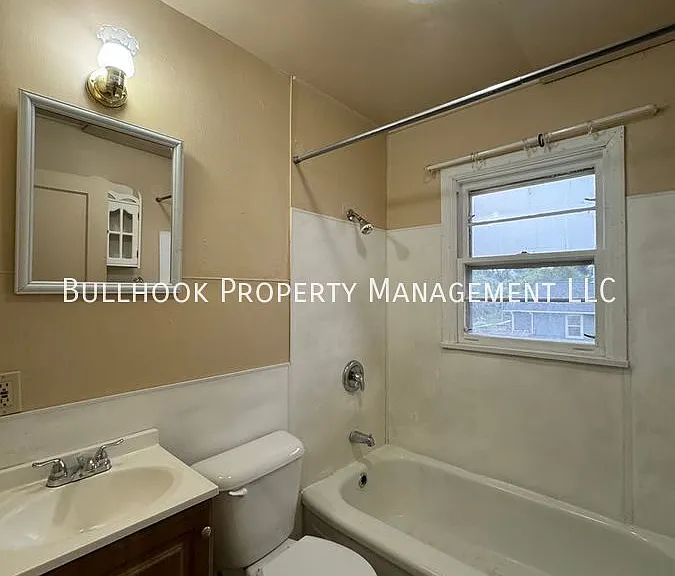 506 Montana Ave #1 — Photo 12