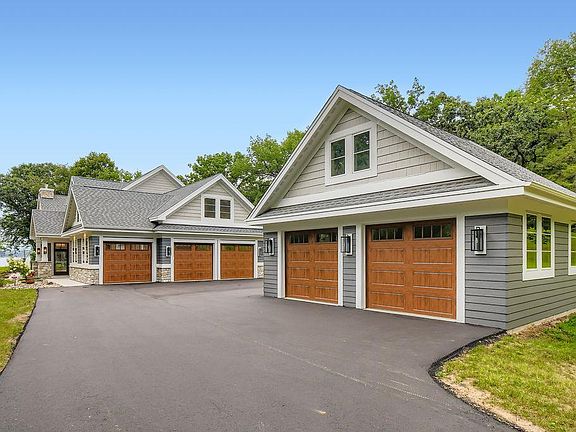 2nd image of 294 Cove Rd