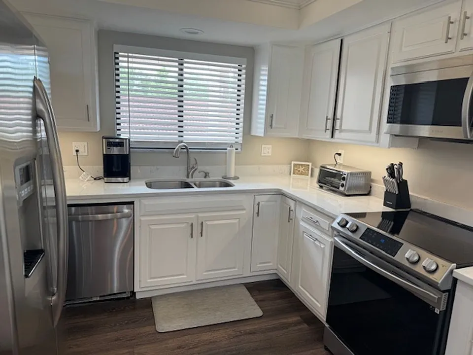 4612 Flagship Dr #305