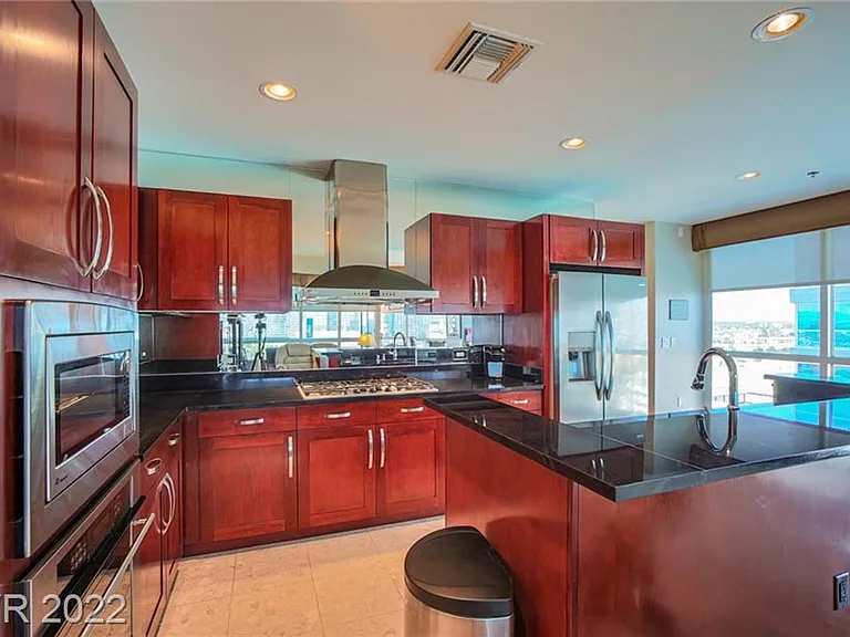 4575 Dean Martin Dr #1112 — Photo 9