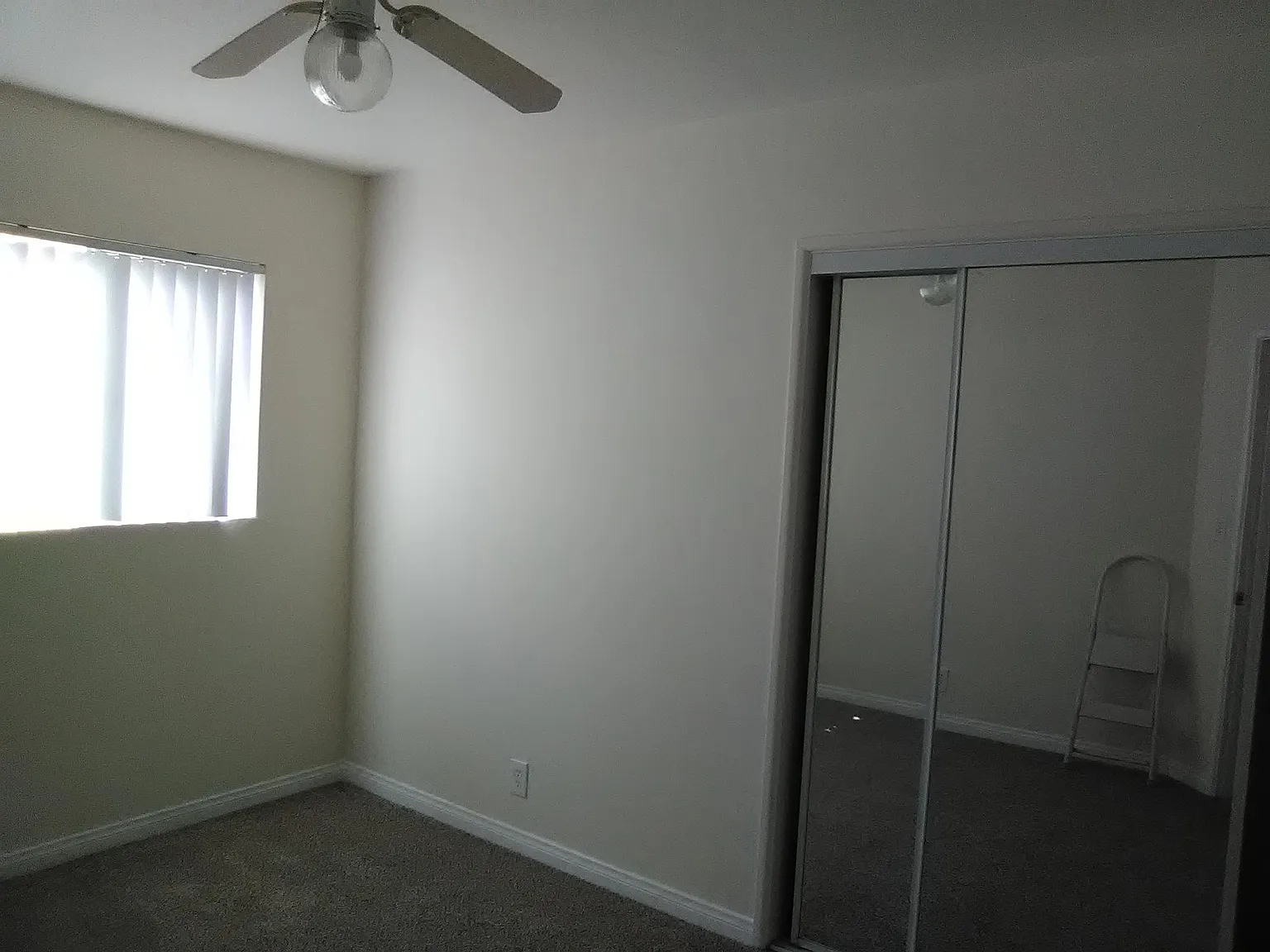 2 bed, 750 sqft, $1,985 — Photo 4