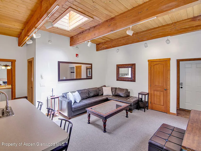 914 Waters Ave #21 — Photo 8