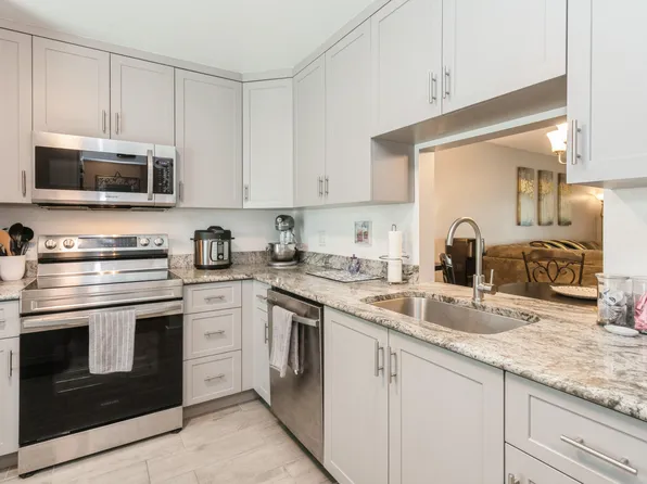 882 Worcester Lane #A, Lake Worth, FL 33467