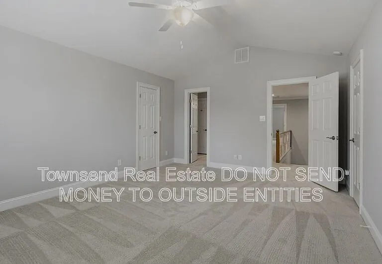 200 Litchfield Pl — Photo 32