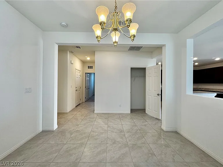 9021 Lucky Crest St — Photo 14