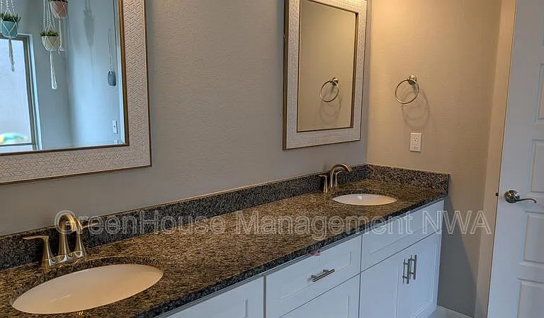 1261 Hope St #CENTERTON — Photo 9