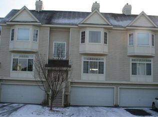 2523 Eagle Trace Ln, Woodbury, MN 55129