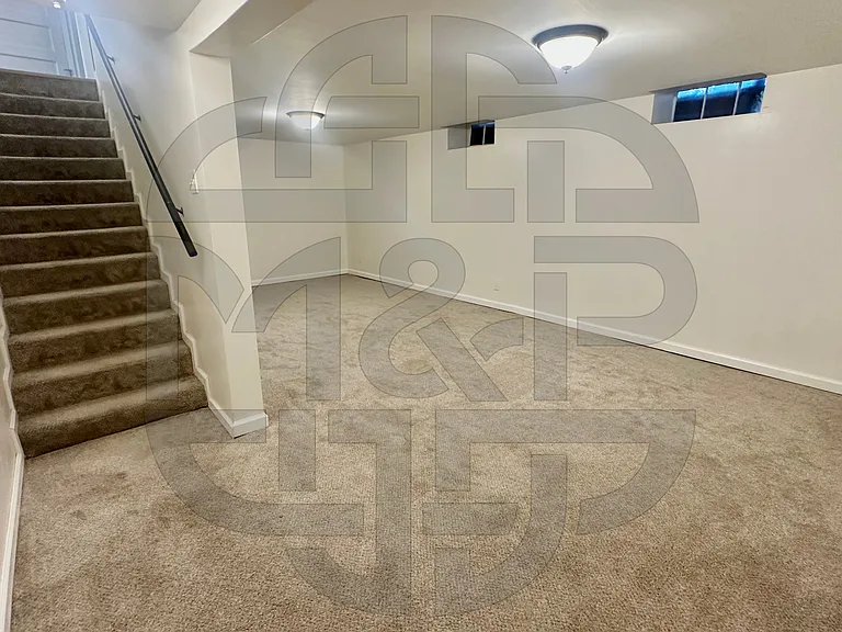 3039 S Glenn Ave — Photo 10