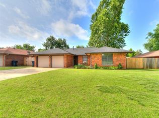2228 Butternut Pl, Edmond, OK 73013