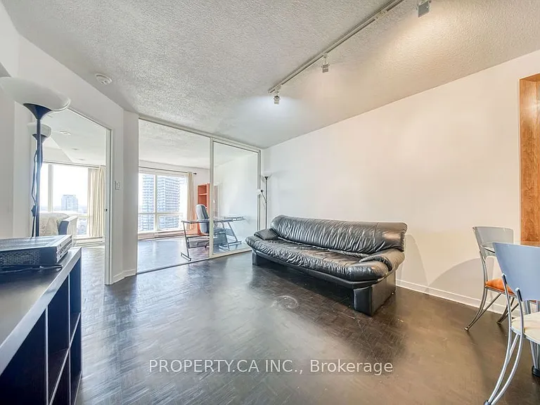 1001 Bay St #2902 — Photo 13