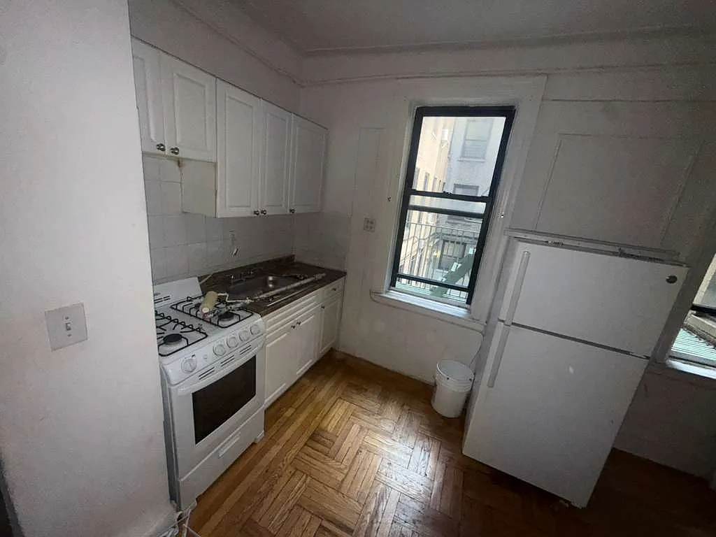 1 bed, 700 sqft, $1,895 — Photo 2
